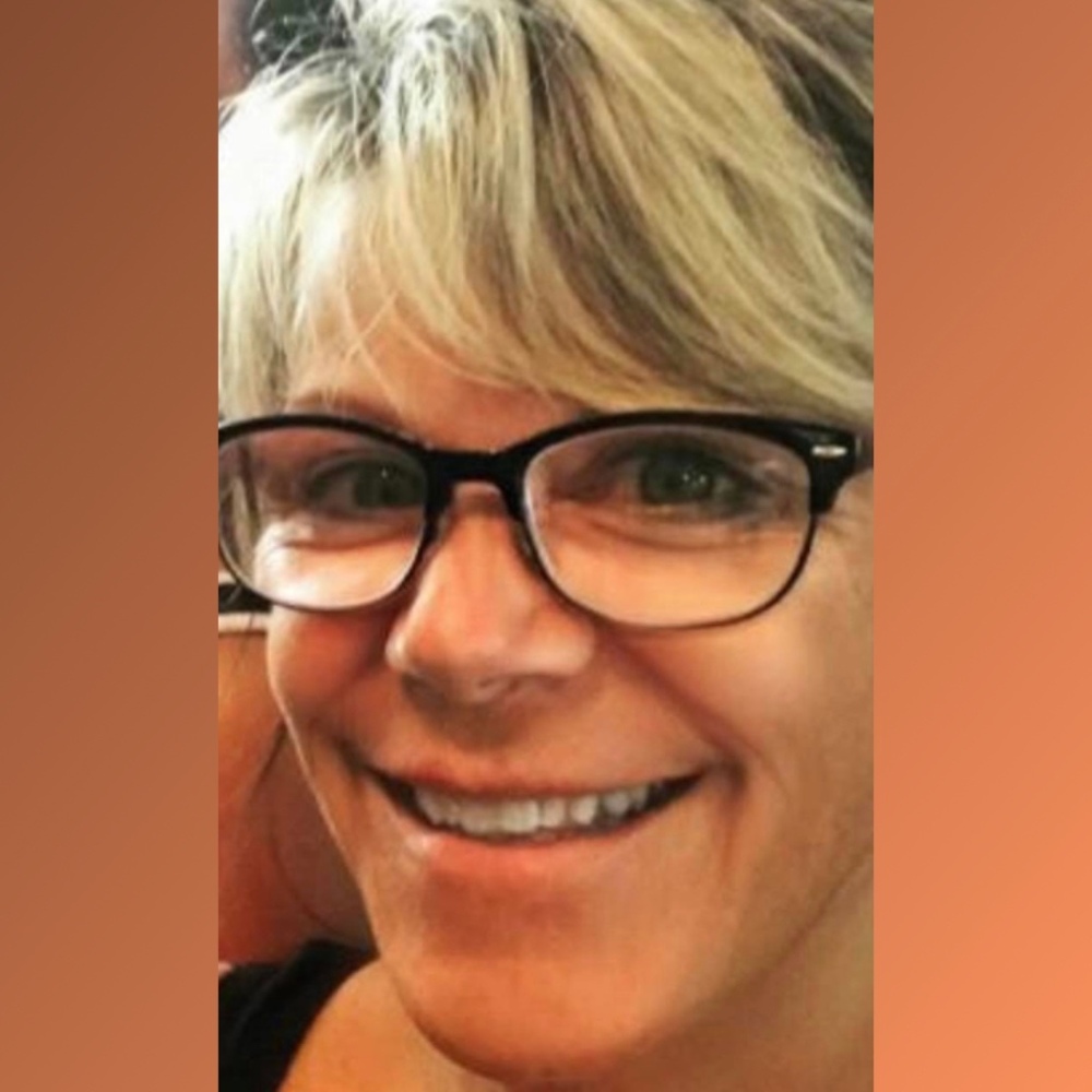Meet your Posher, Eileen